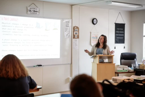 Rebekah Minter Science Class